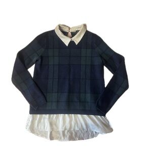 Plaid Sweater with White Collar and Hem